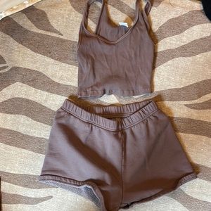 Aritzia set!